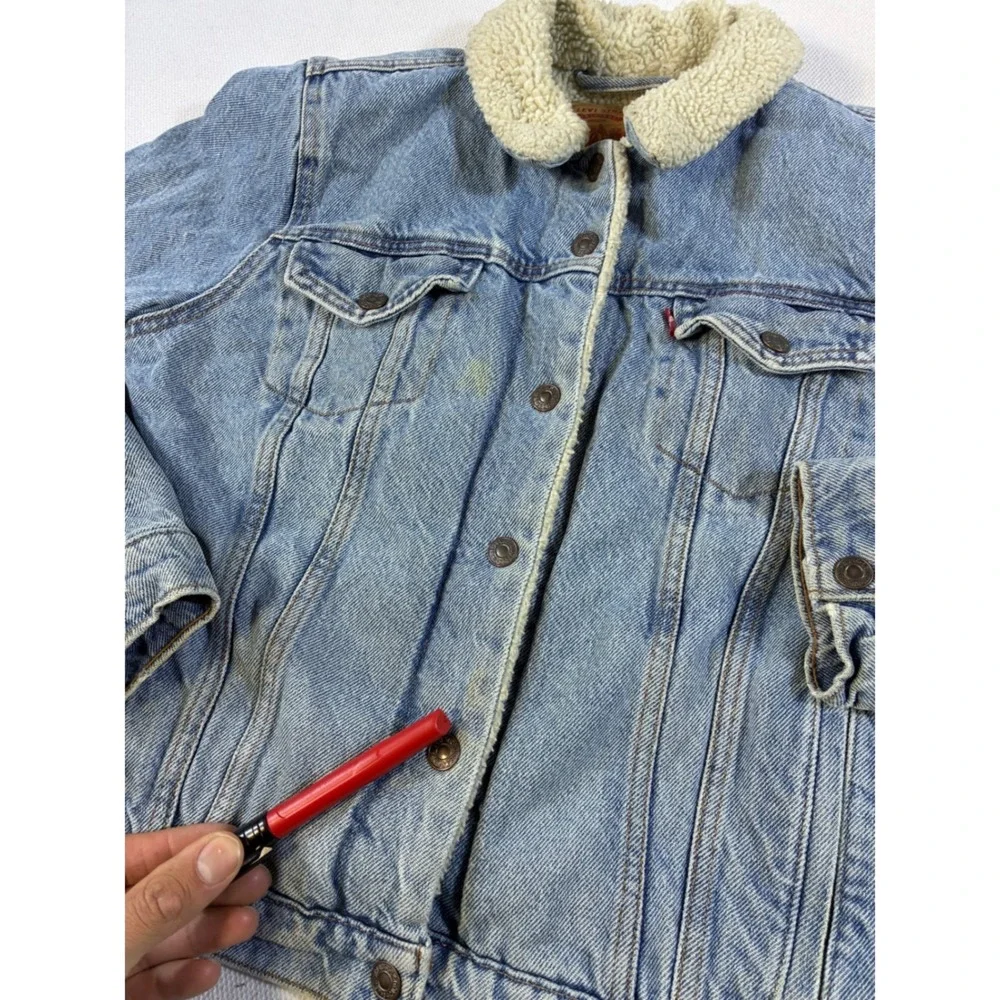 Vintage‎ Levis Sherpa Lined Denim Trucker Jacket Light Wash Blue Womens Size M